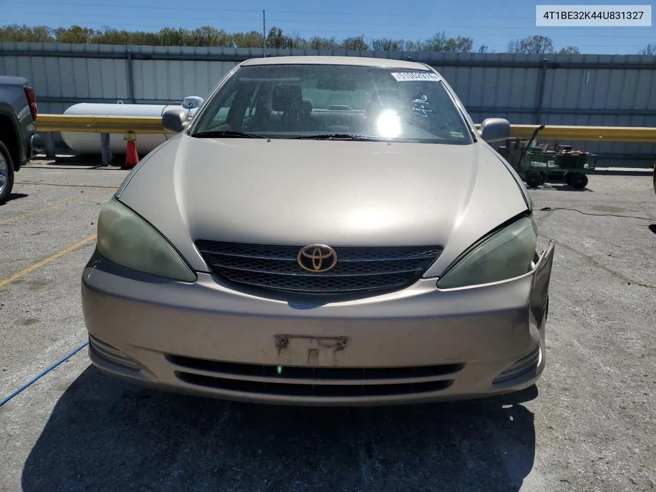 2004 Toyota Camry Le VIN: 4T1BE32K44U831327 Lot: 51062974