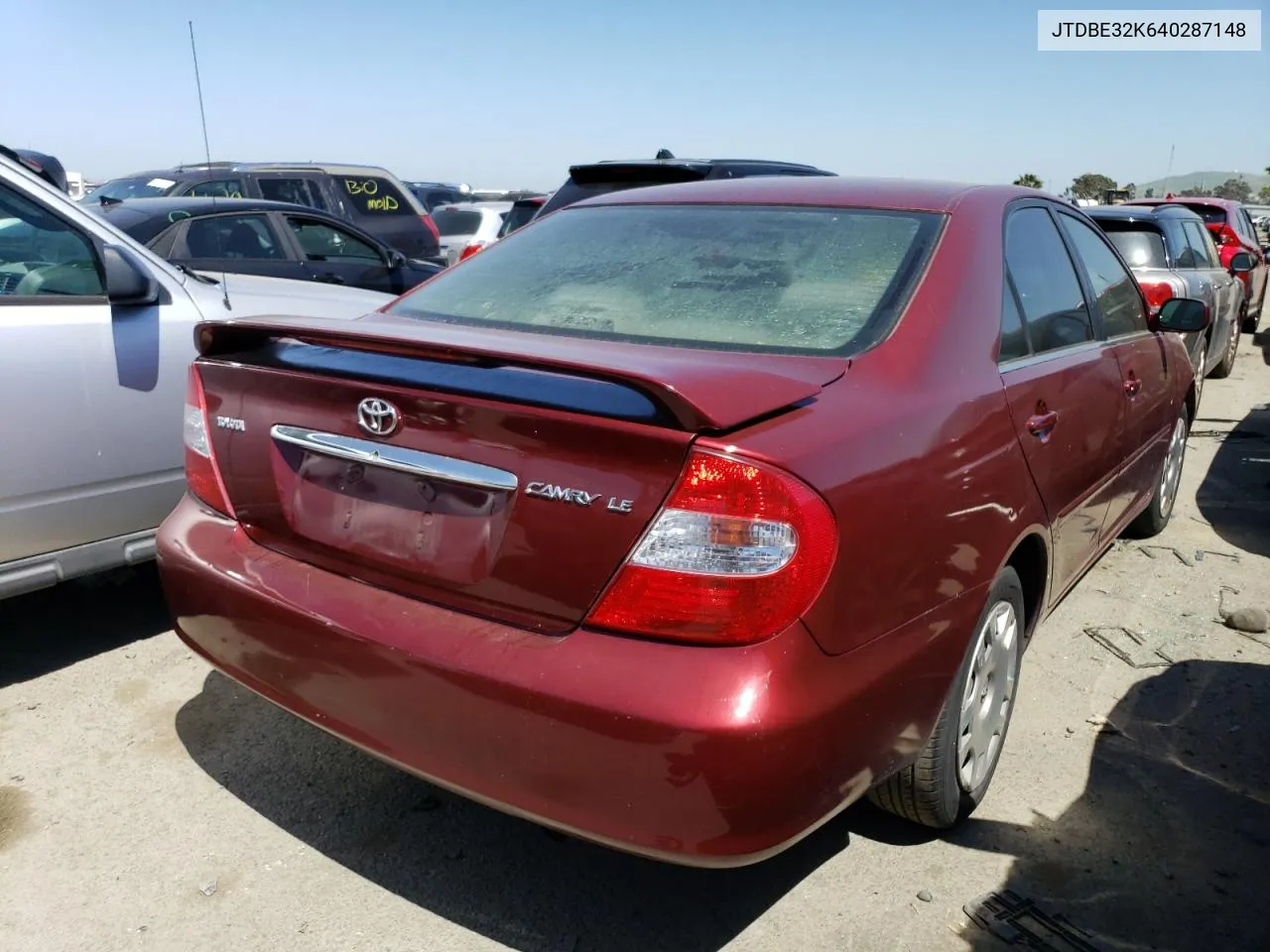 2004 Toyota Camry Le VIN: JTDBE32K640287148 Lot: 51675264