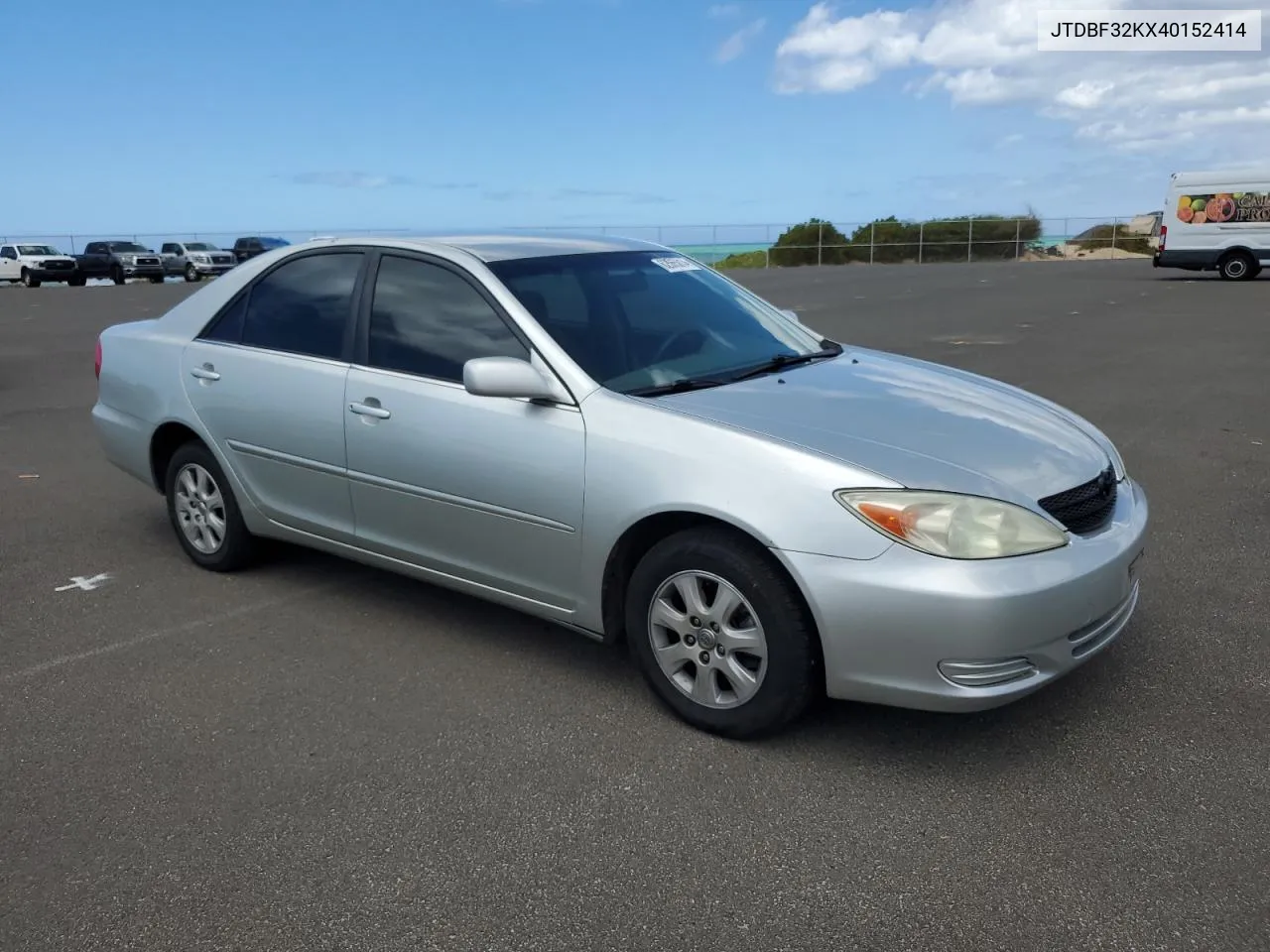 2004 Toyota Camry Le VIN: JTDBF32KX40152414 Lot: 62665014