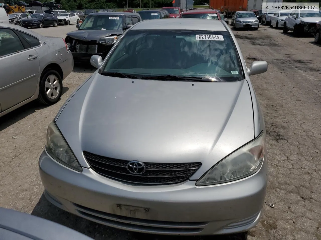 2004 Toyota Camry Le VIN: 4T1BE32K54U366007 Lot: 62746444