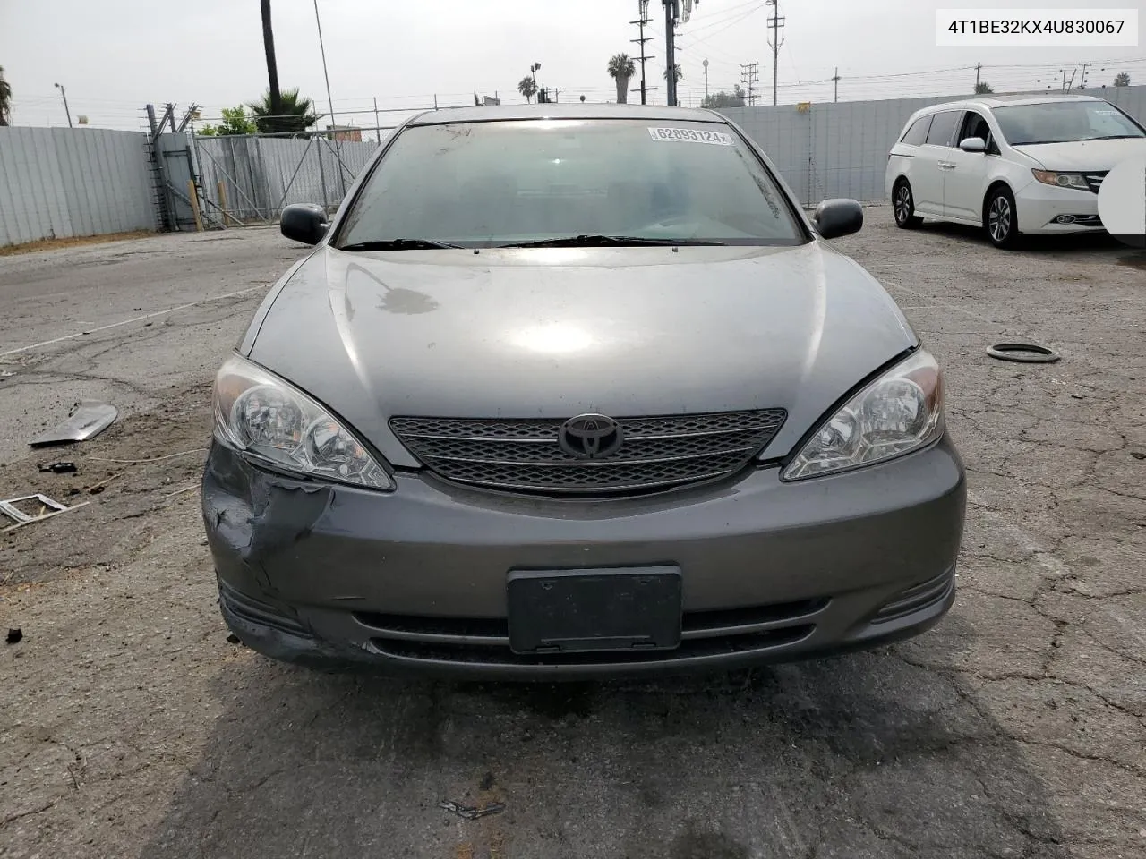 2004 Toyota Camry Le VIN: 4T1BE32KX4U830067 Lot: 62893124