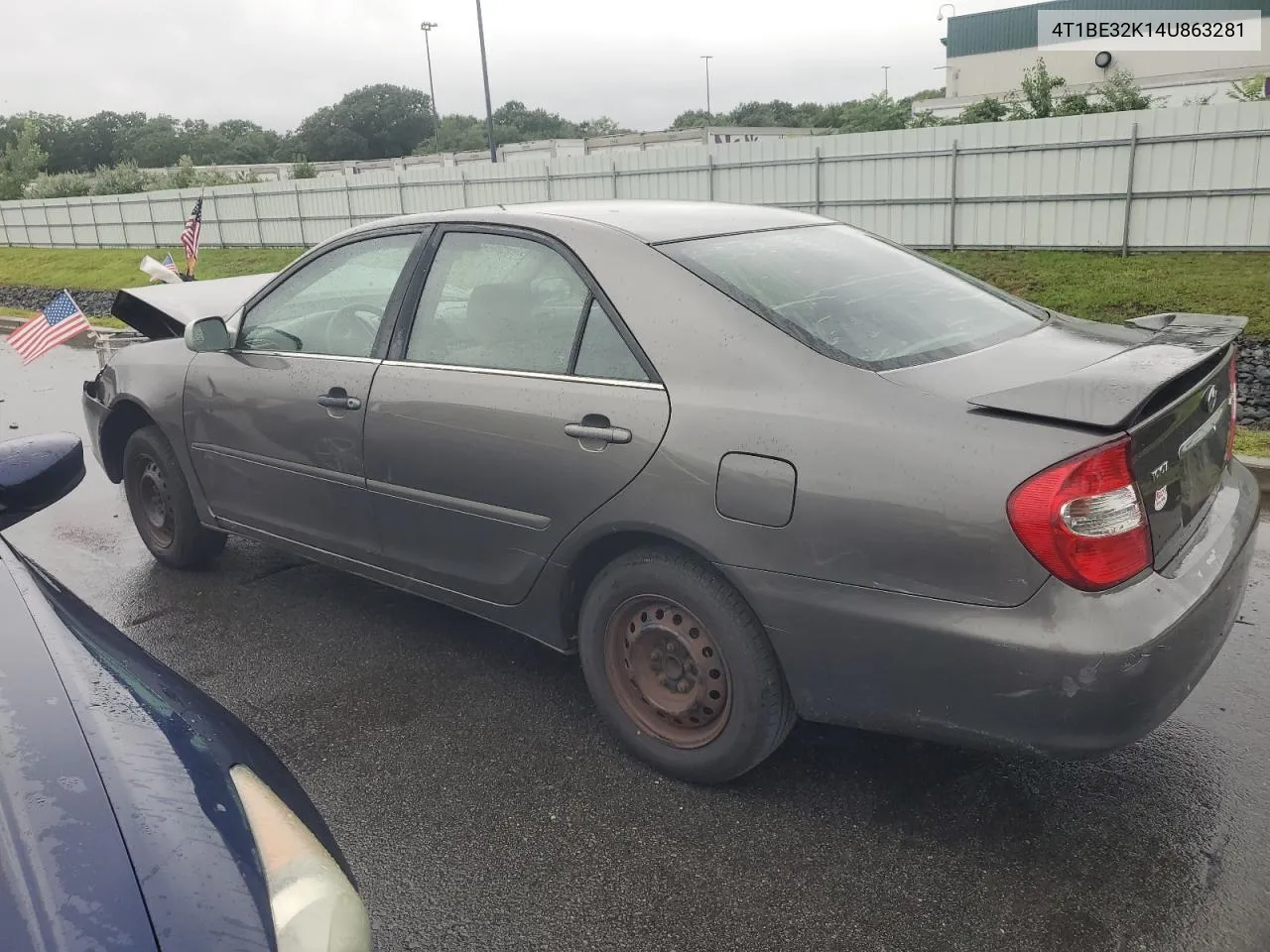 4T1BE32K14U863281 2004 Toyota Camry Le