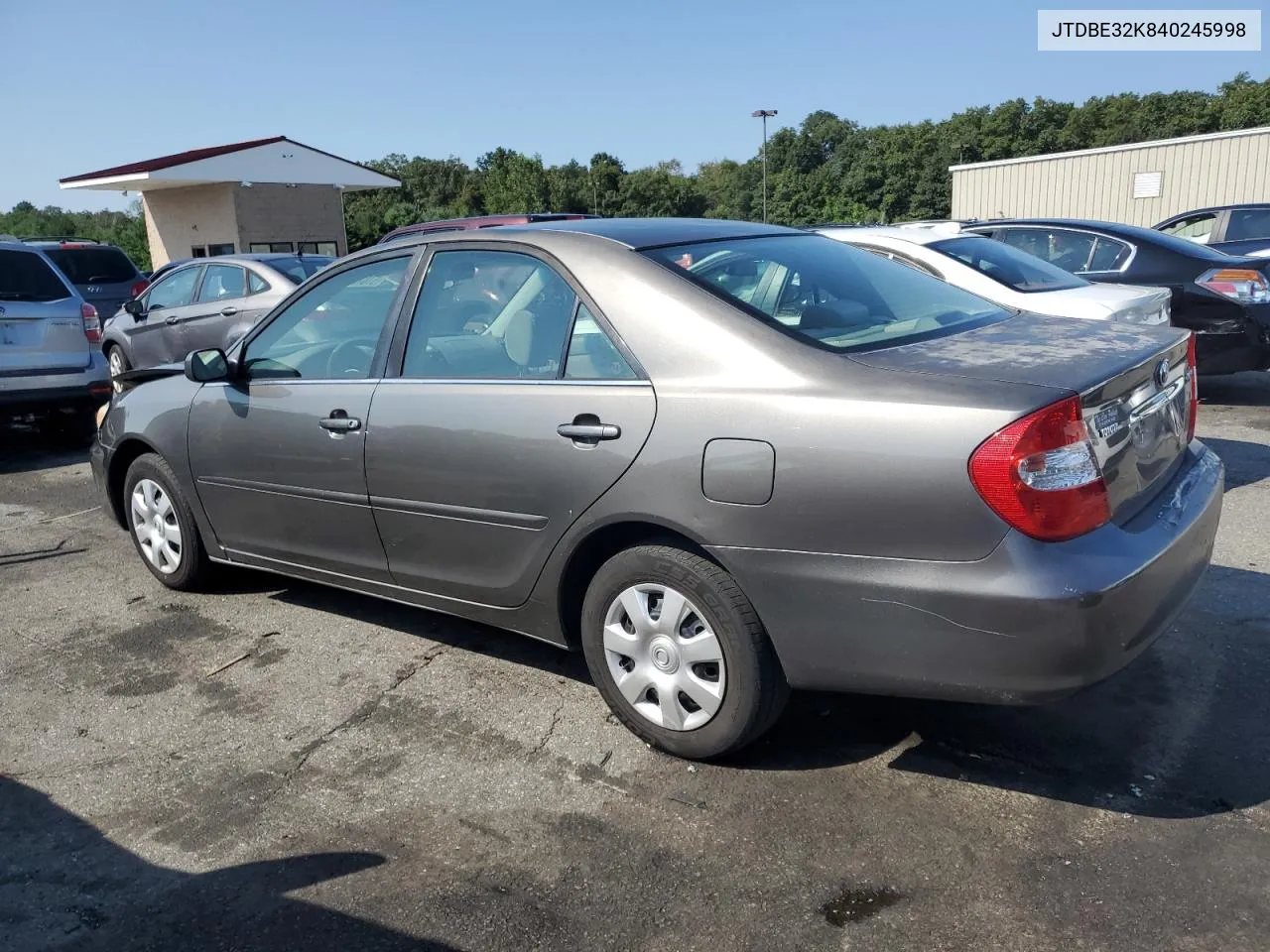 2004 Toyota Camry Le VIN: JTDBE32K840245998 Lot: 67870444