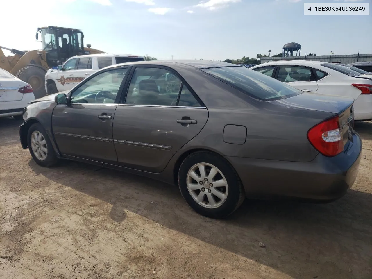 4T1BE30K54U936249 2004 Toyota Camry Le