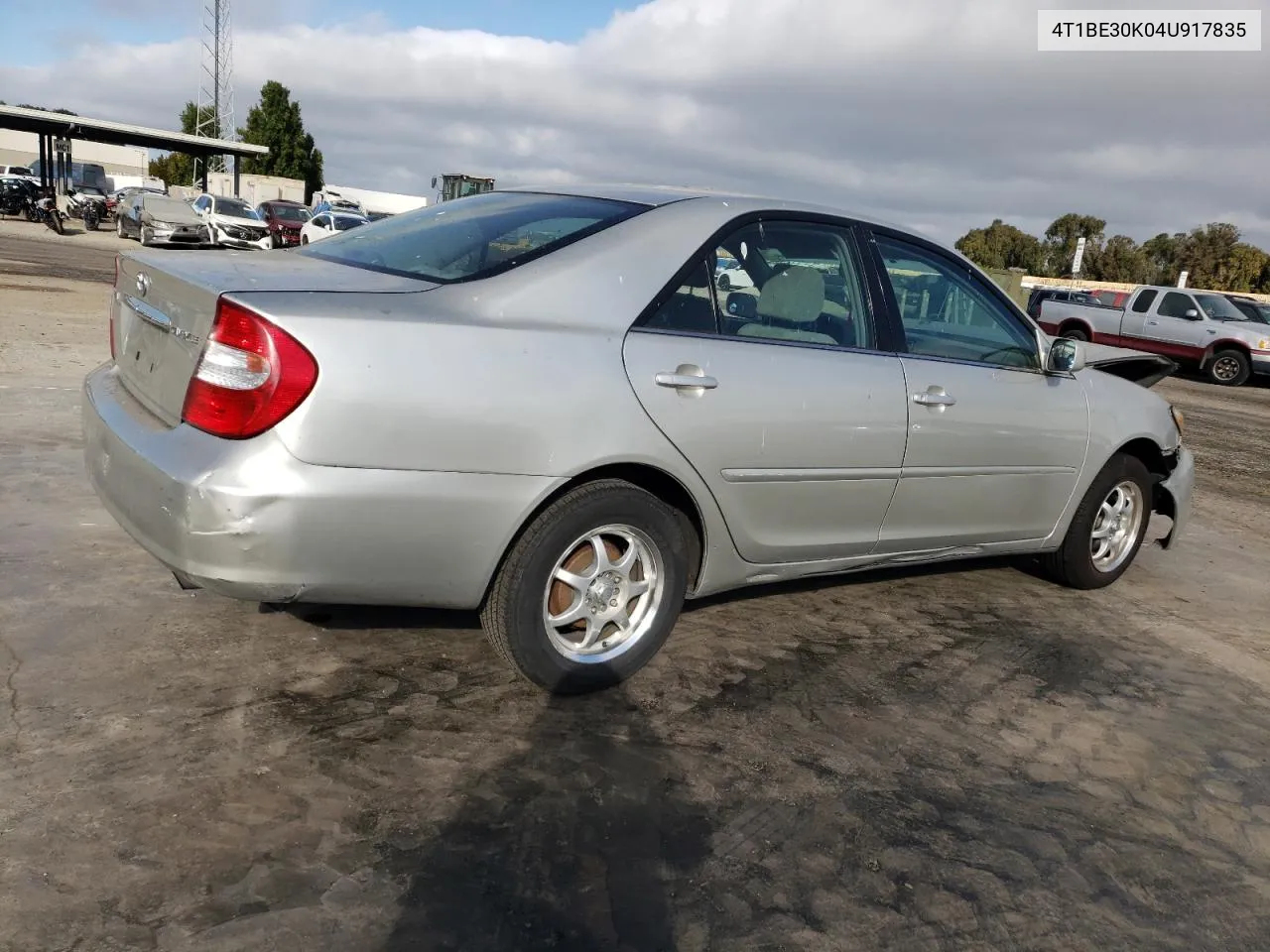 2004 Toyota Camry Le VIN: 4T1BE30K04U917835 Lot: 68150124