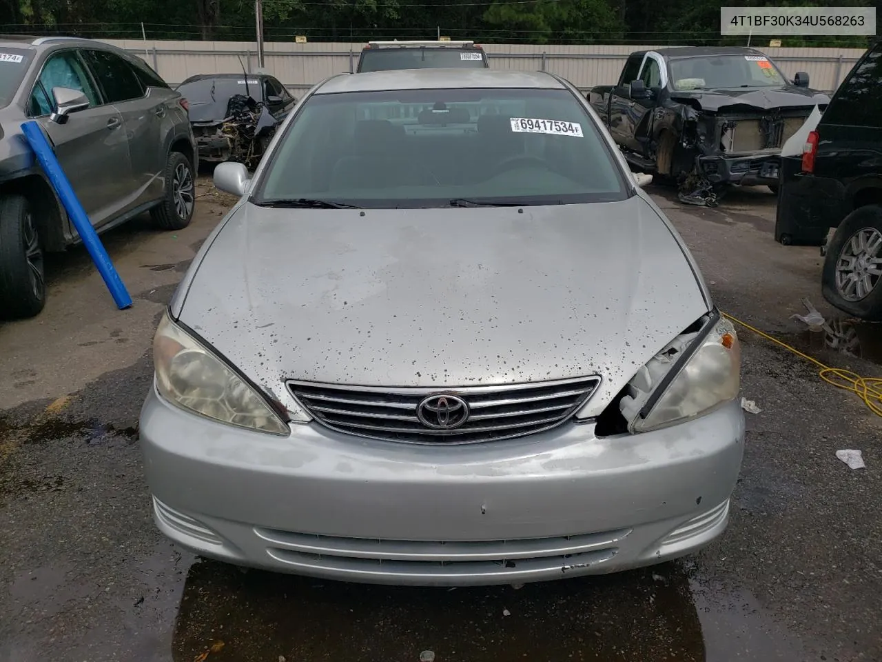 4T1BF30K34U568263 2004 Toyota Camry Le