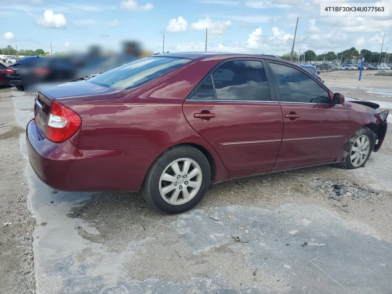 2004 Toyota Camry Le VIN: 4T1BF30K34U077563 Lot: 70001284