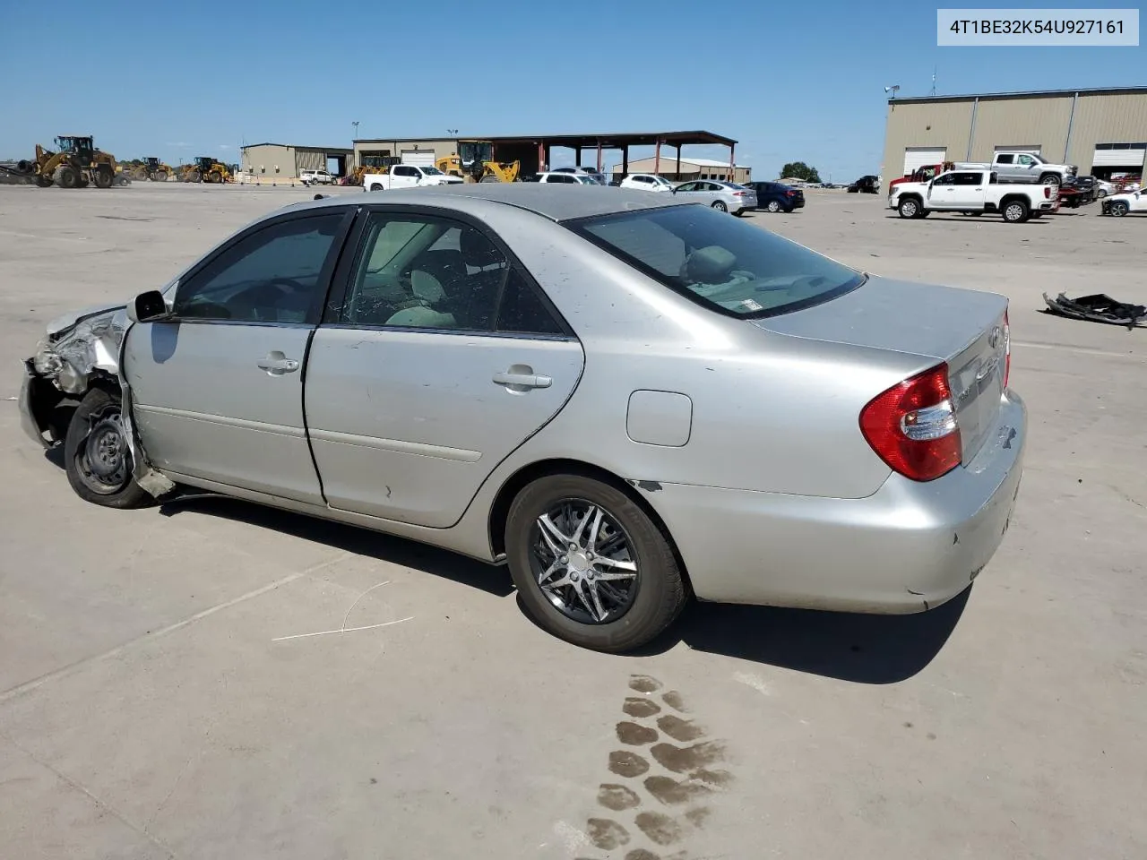 2004 Toyota Camry Le VIN: 4T1BE32K54U927161 Lot: 70014504