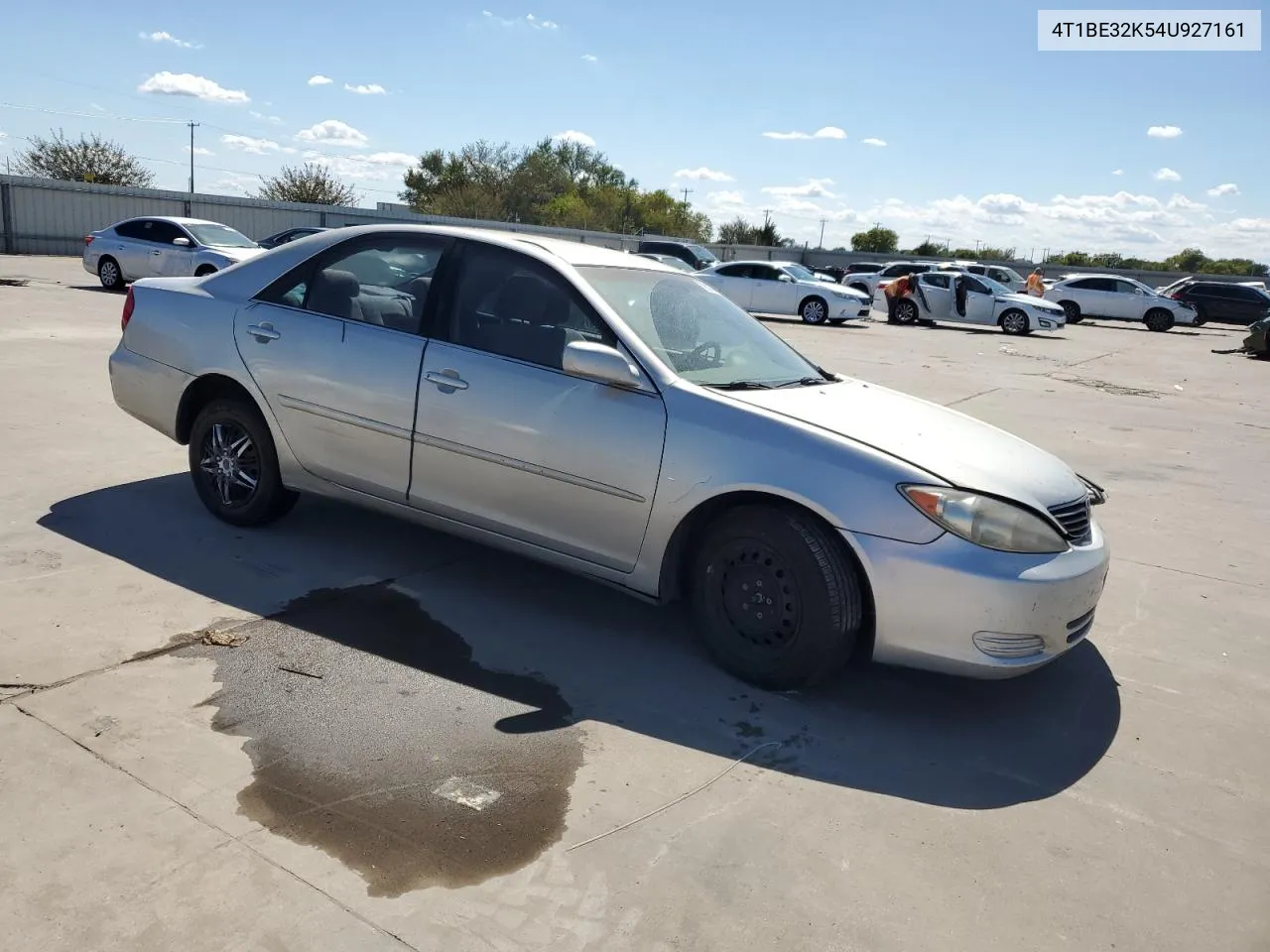 2004 Toyota Camry Le VIN: 4T1BE32K54U927161 Lot: 70014504