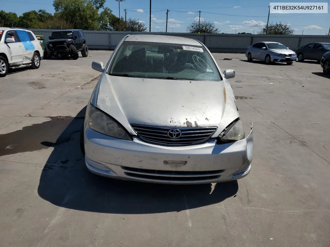 2004 Toyota Camry Le VIN: 4T1BE32K54U927161 Lot: 70014504