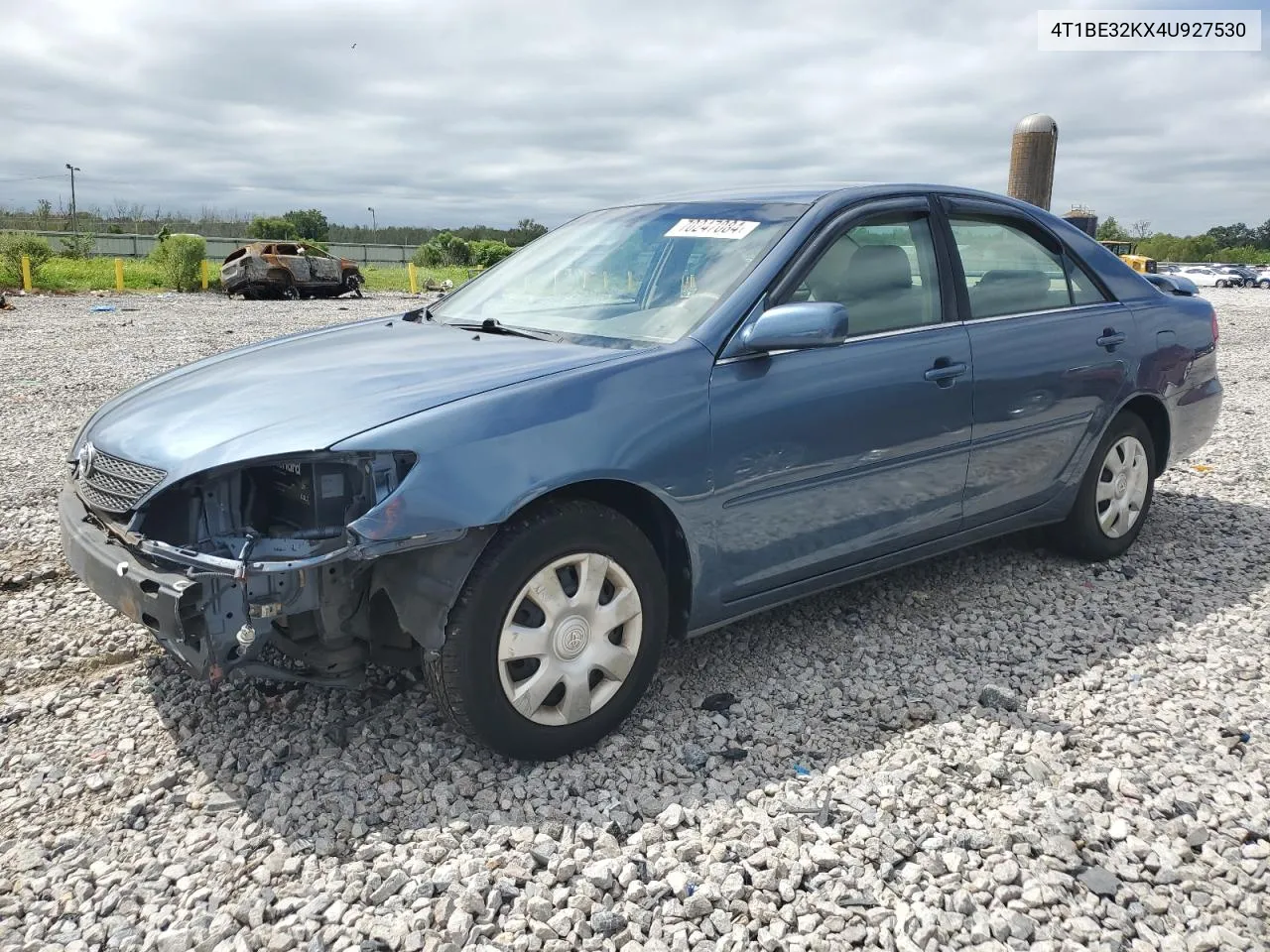 2004 Toyota Camry Le VIN: 4T1BE32KX4U927530 Lot: 70247084