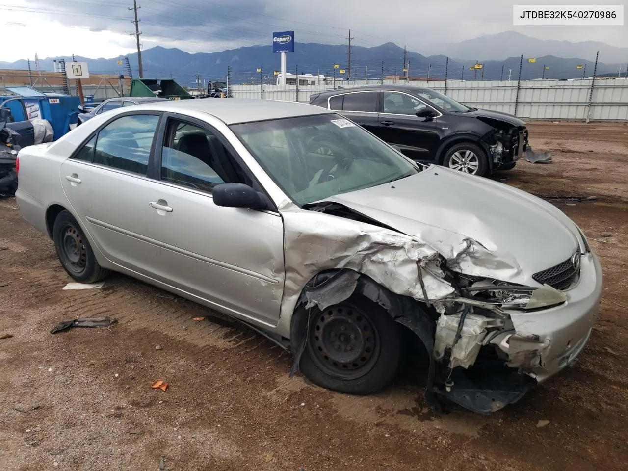 2004 Toyota Camry Le VIN: JTDBE32K540270986 Lot: 70373494