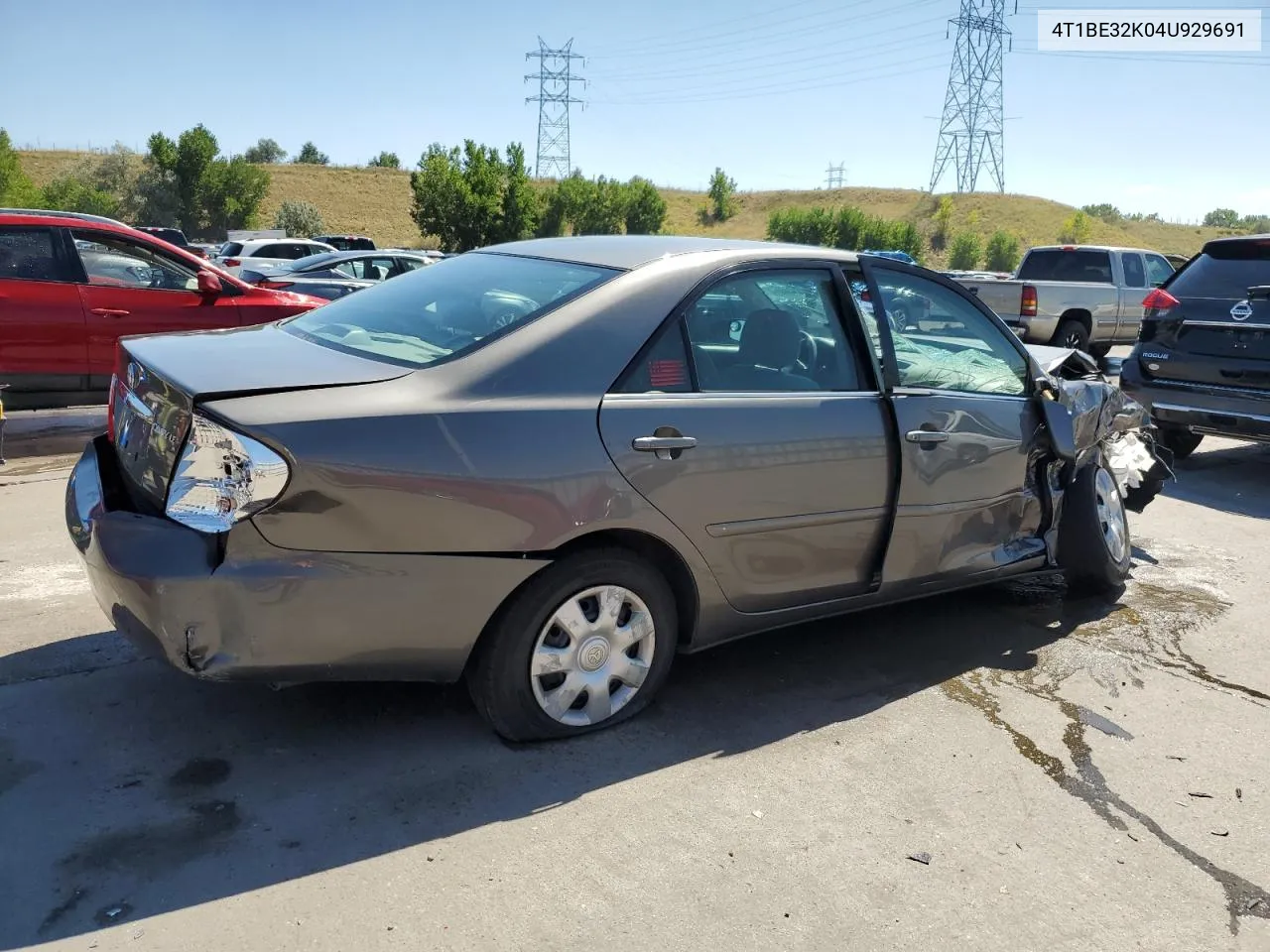 2004 Toyota Camry Le VIN: 4T1BE32K04U929691 Lot: 70533084