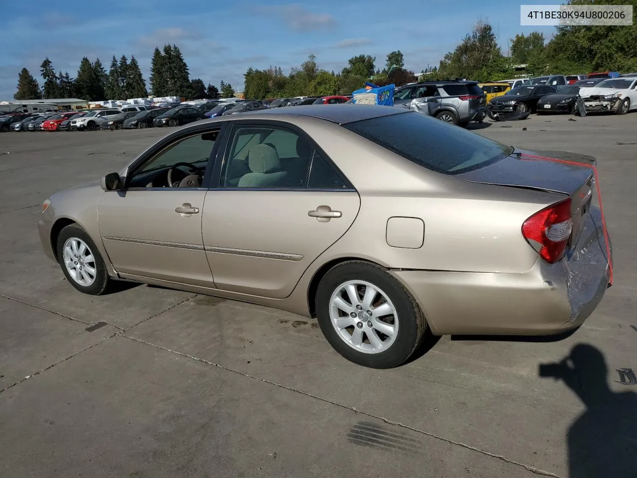 2004 Toyota Camry Le VIN: 4T1BE30K94U800206 Lot: 70674504