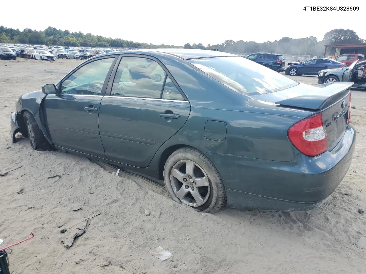 4T1BE32K84U328609 2004 Toyota Camry Le