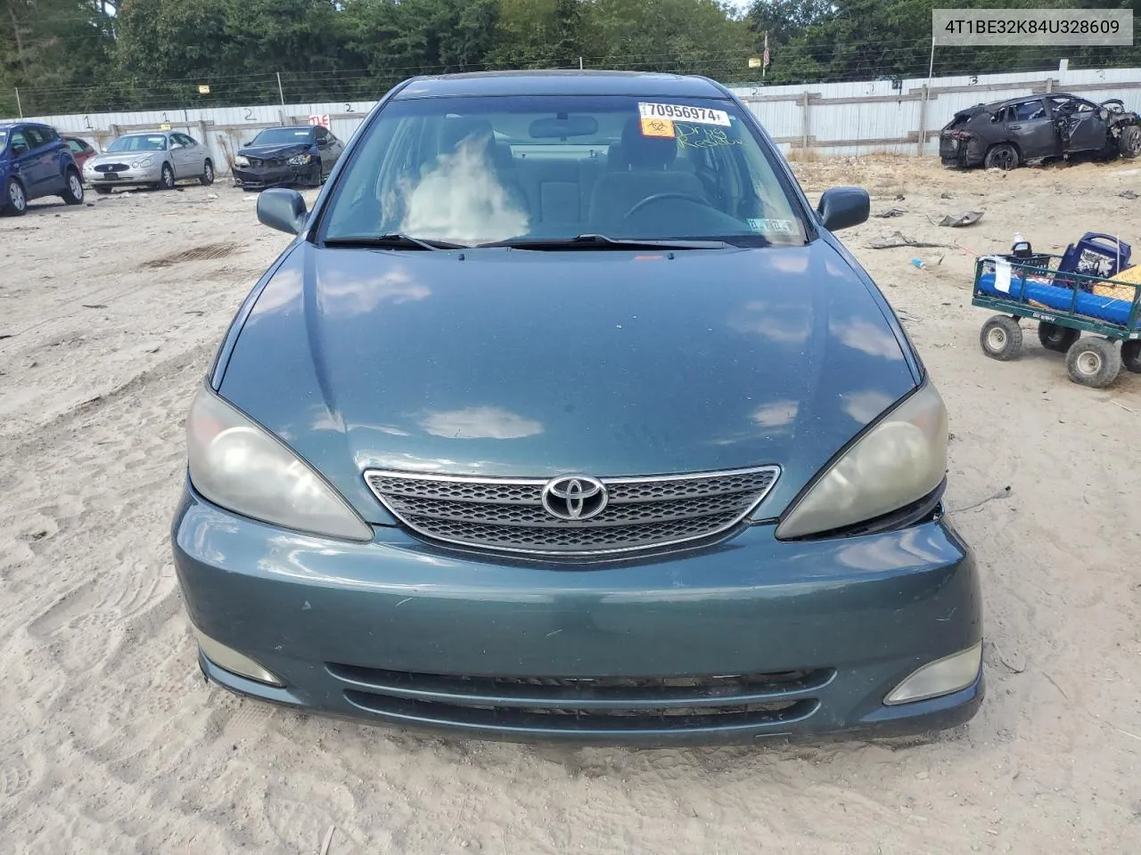 2004 Toyota Camry Le VIN: 4T1BE32K84U328609 Lot: 70956974