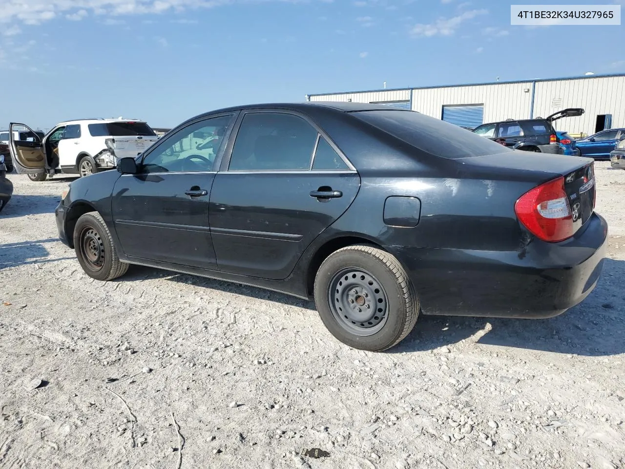 2004 Toyota Camry Le VIN: 4T1BE32K34U327965 Lot: 70960254