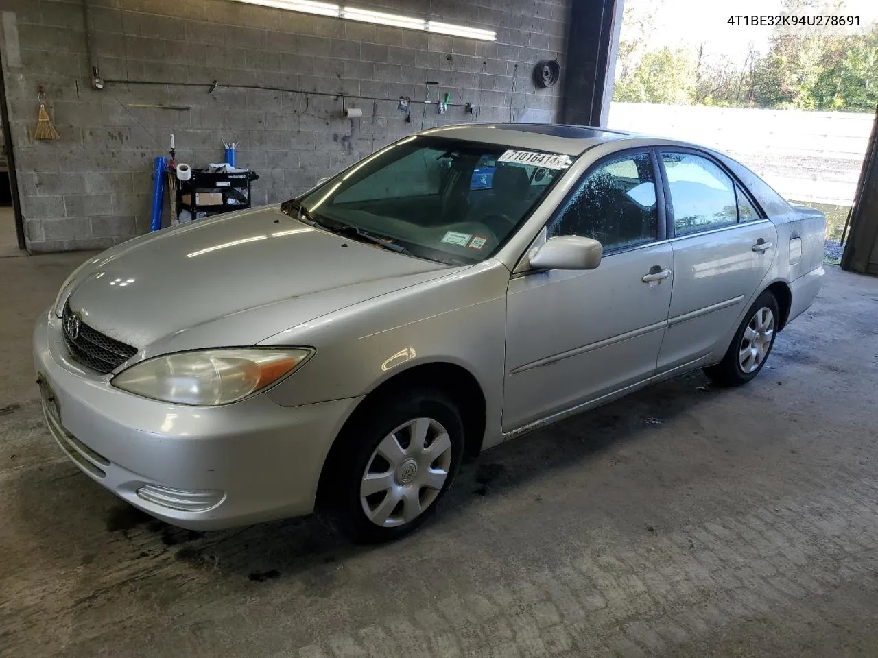 2004 Toyota Camry Le VIN: 4T1BE32K94U278691 Lot: 71016414