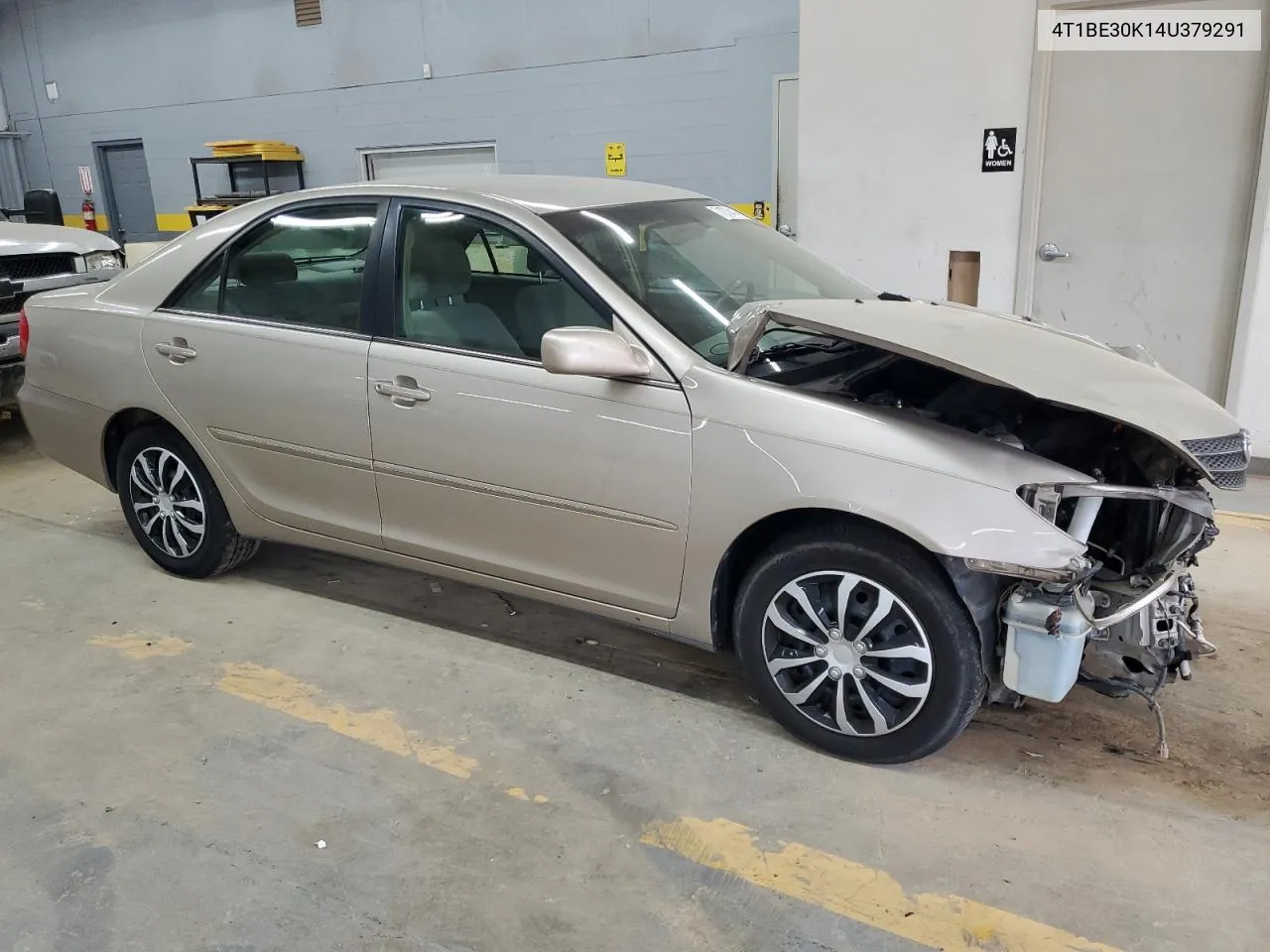 2004 Toyota Camry Le VIN: 4T1BE30K14U379291 Lot: 71078414