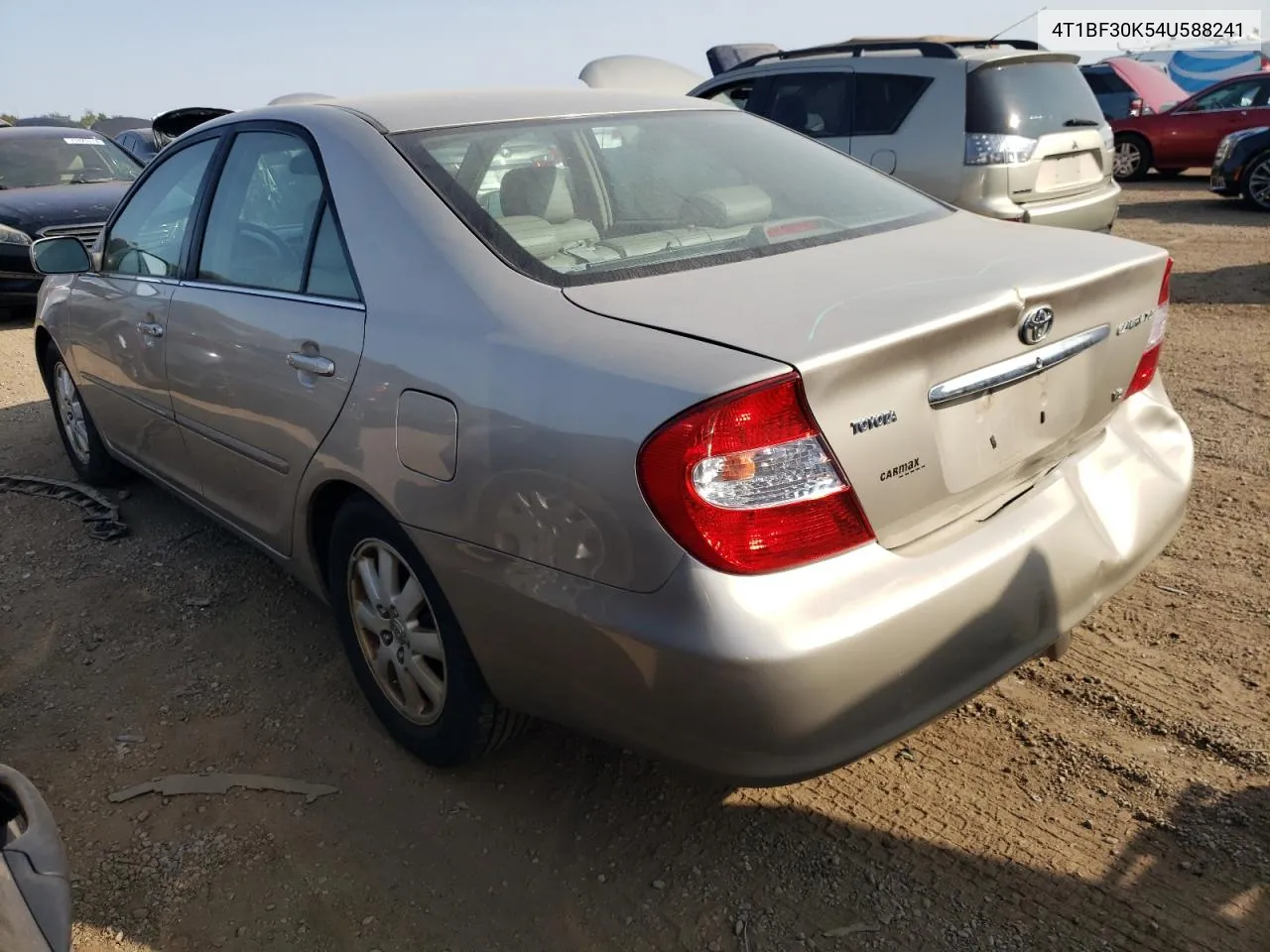 2004 Toyota Camry Le VIN: 4T1BF30K54U588241 Lot: 71478384