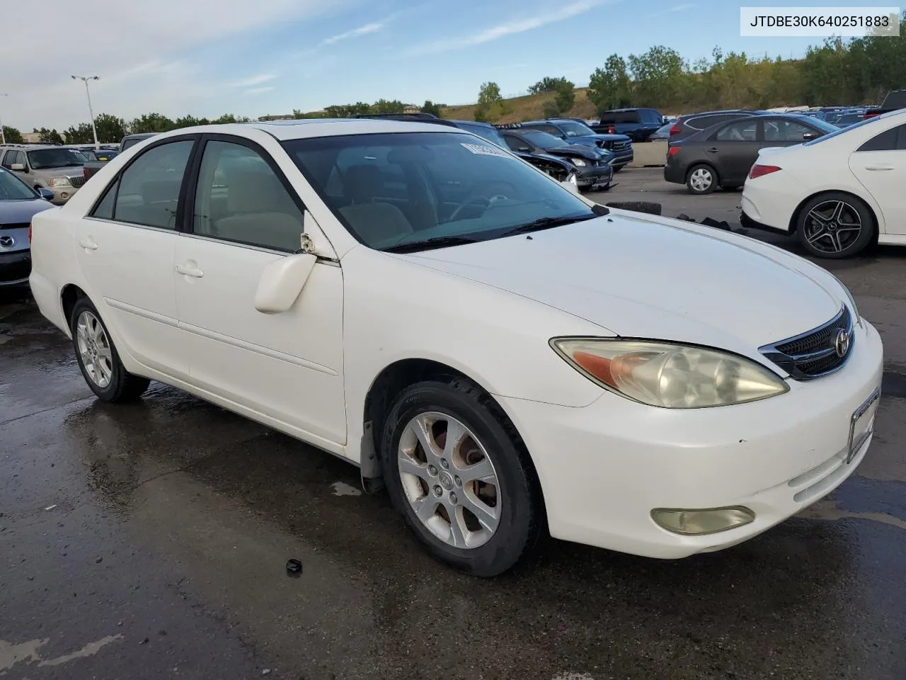 2004 Toyota Camry Le VIN: JTDBE30K640251883 Lot: 71583844