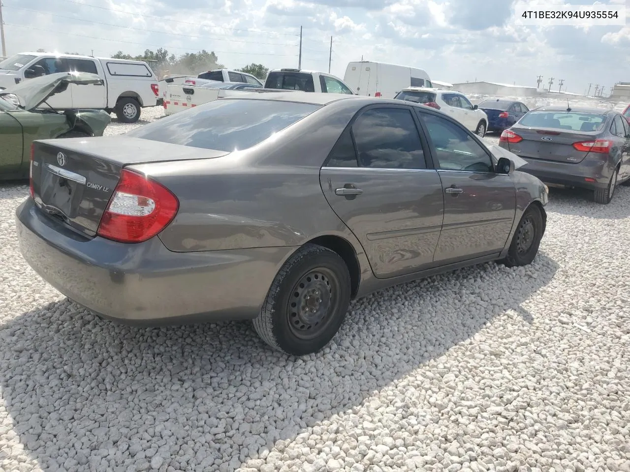 2004 Toyota Camry Le VIN: 4T1BE32K94U935554 Lot: 72003294