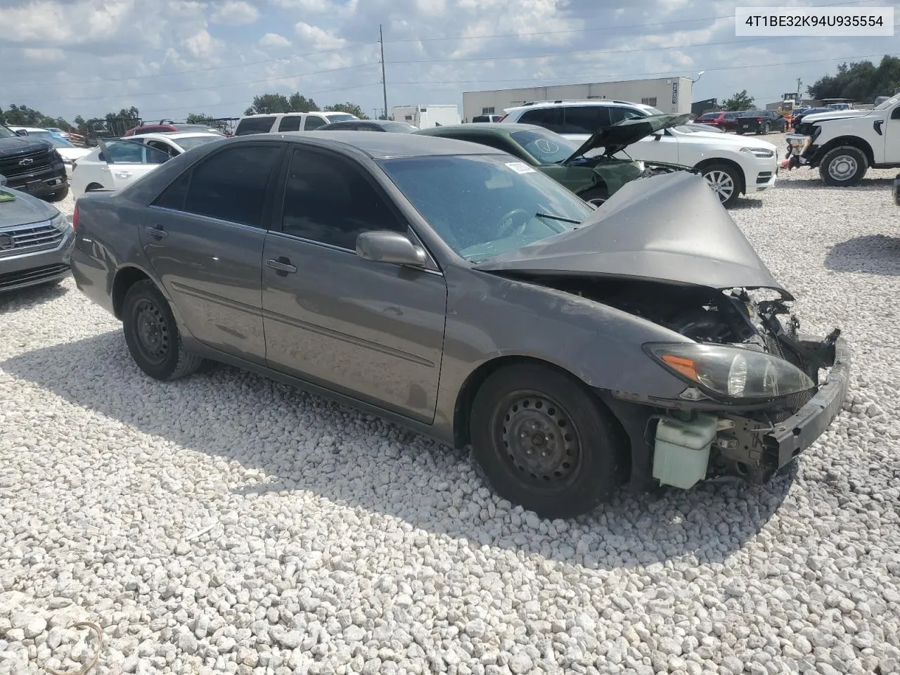 2004 Toyota Camry Le VIN: 4T1BE32K94U935554 Lot: 72003294