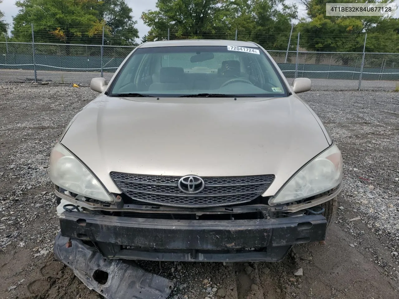 2004 Toyota Camry Le VIN: 4T1BE32K84U877128 Lot: 72041724