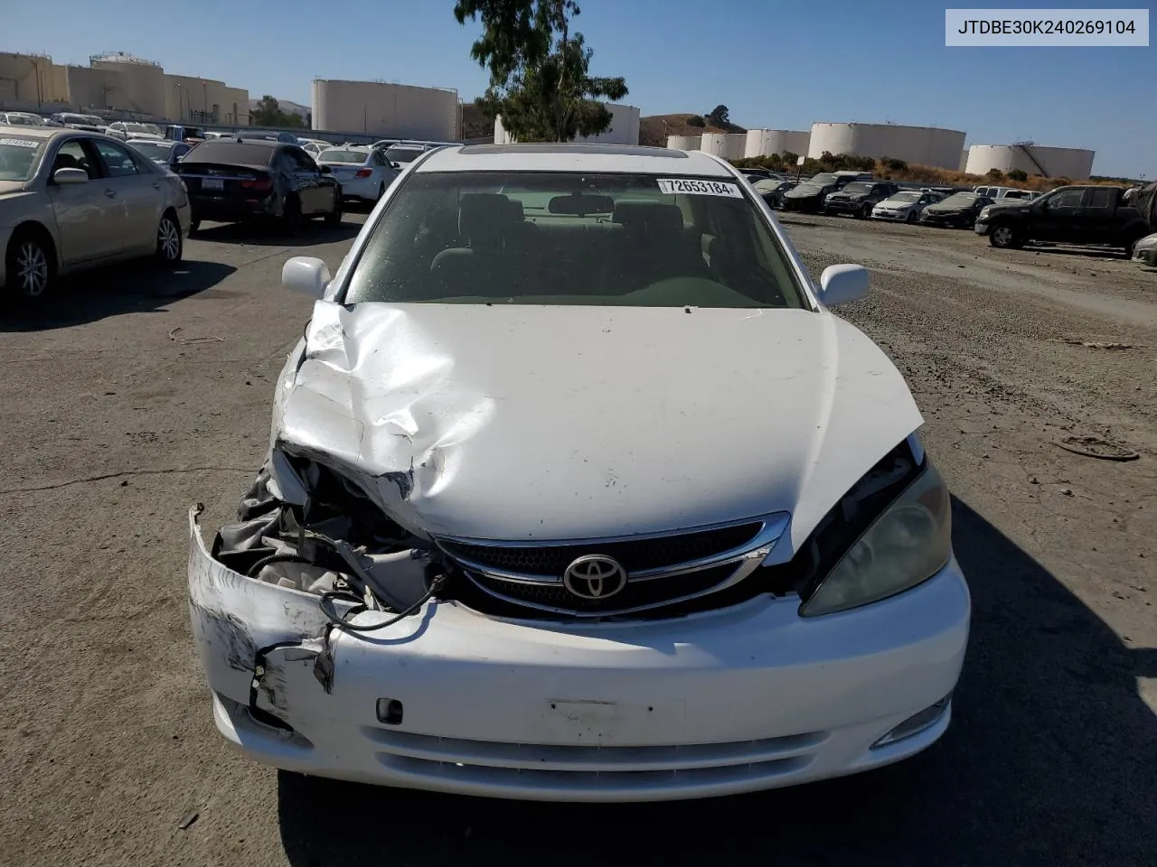 2004 Toyota Camry Le VIN: JTDBE30K240269104 Lot: 72653184