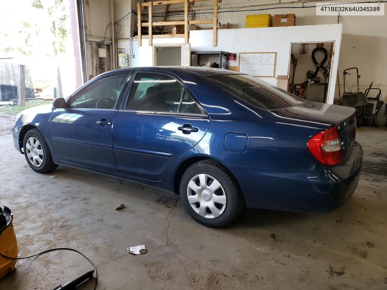 2004 Toyota Camry Le VIN: 4T1BE32K64U345389 Lot: 72694924