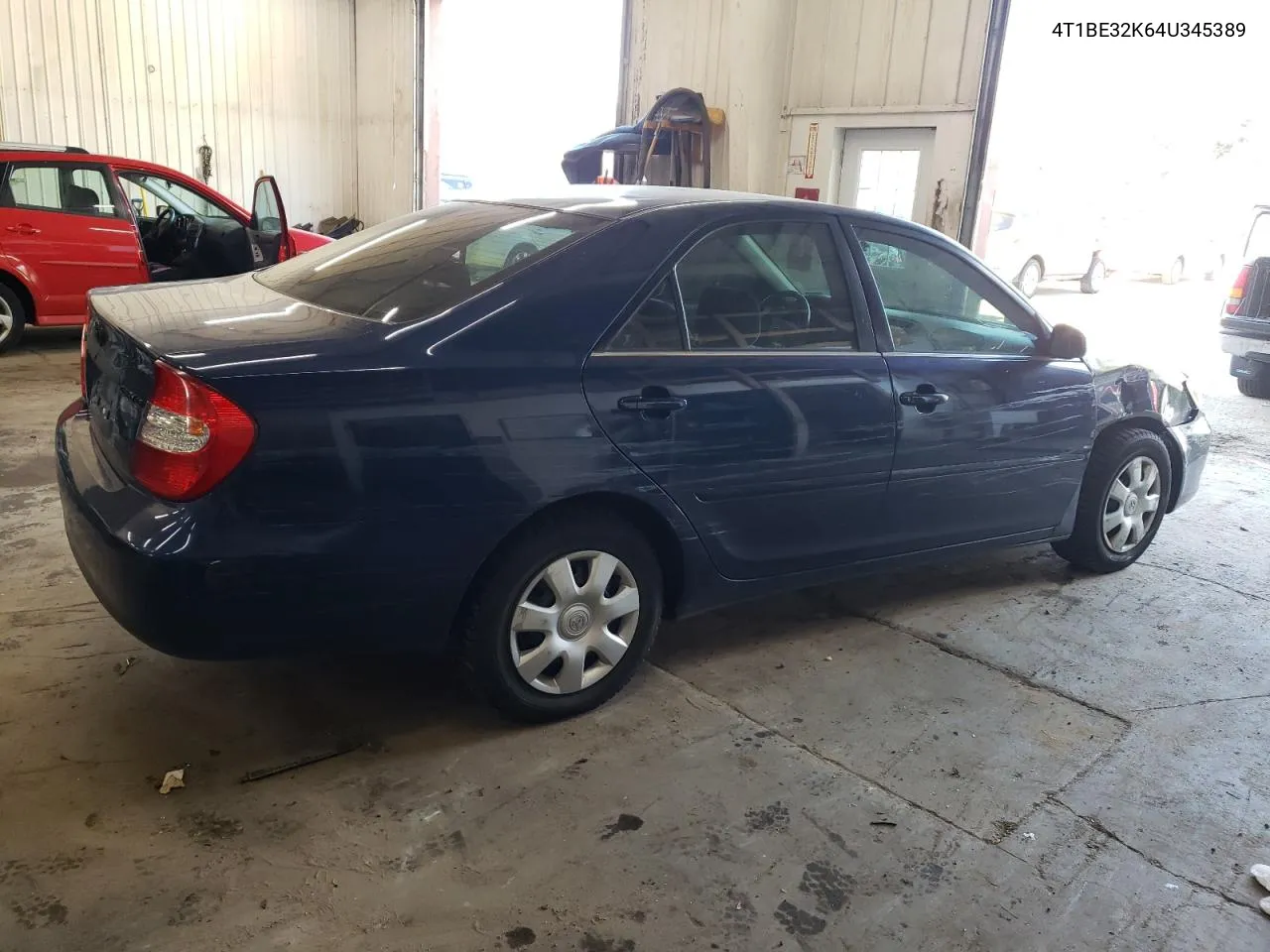 2004 Toyota Camry Le VIN: 4T1BE32K64U345389 Lot: 72694924