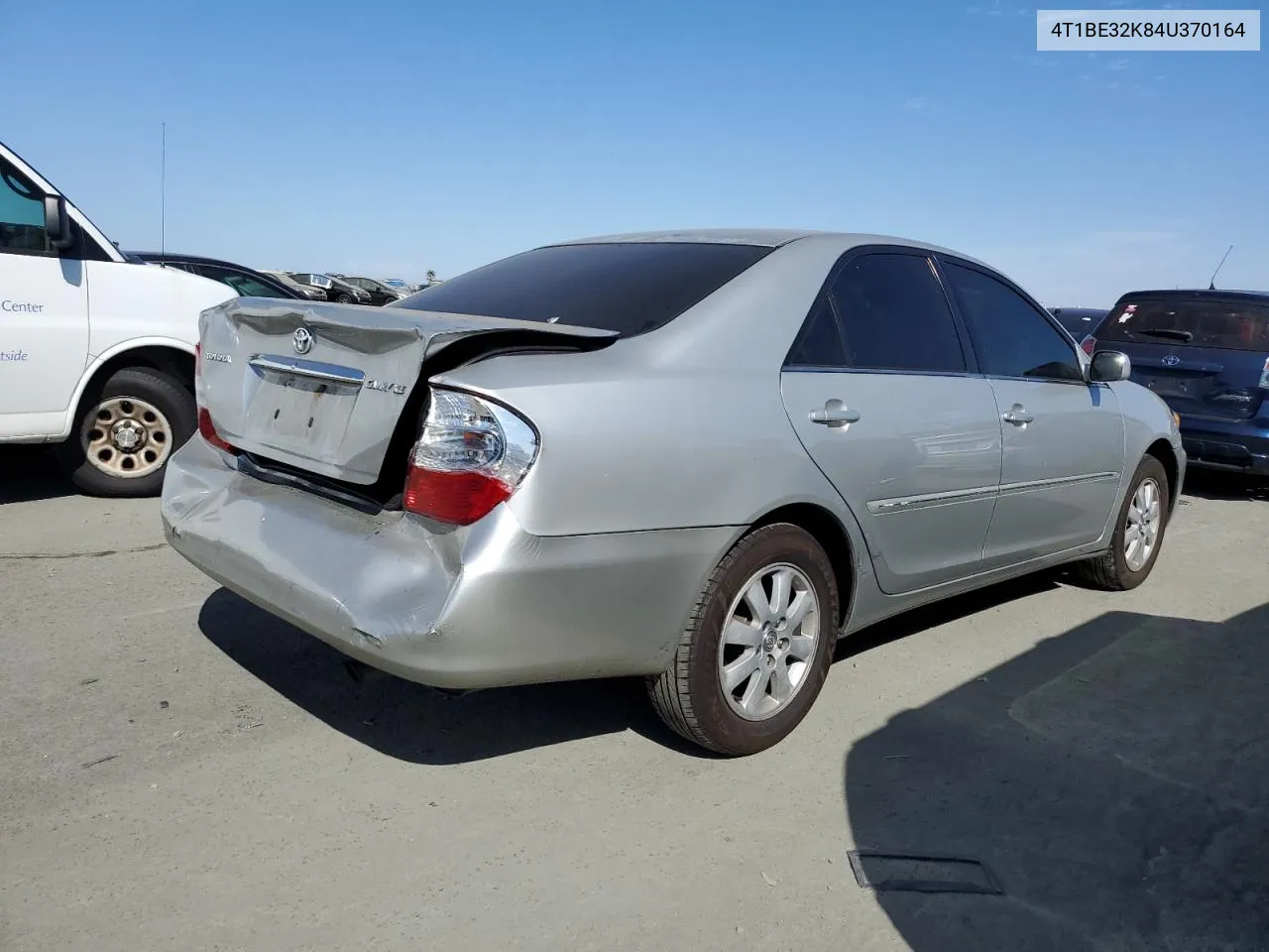 2004 Toyota Camry Le VIN: 4T1BE32K84U370164 Lot: 73811154