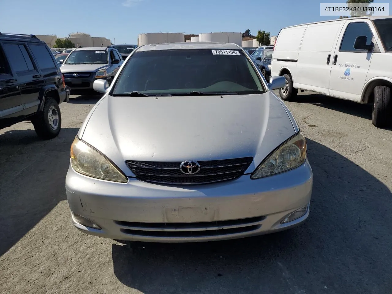 2004 Toyota Camry Le VIN: 4T1BE32K84U370164 Lot: 73811154