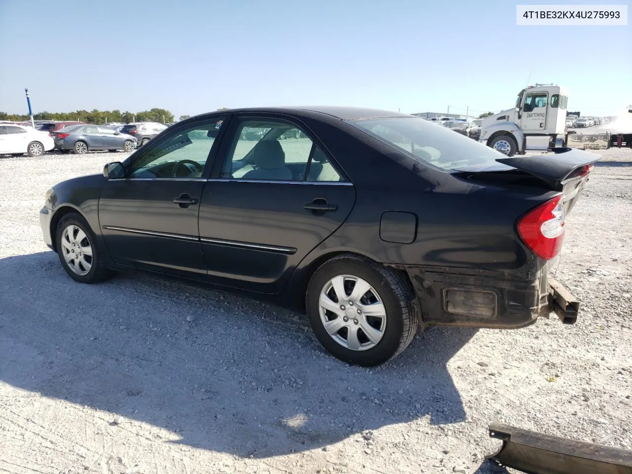 2004 Toyota Camry Le VIN: 4T1BE32KX4U275993 Lot: 74232554