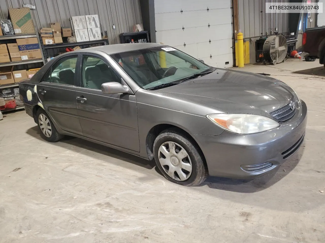 2004 Toyota Camry Le VIN: 4T1BE32K84U910743 Lot: 74249934