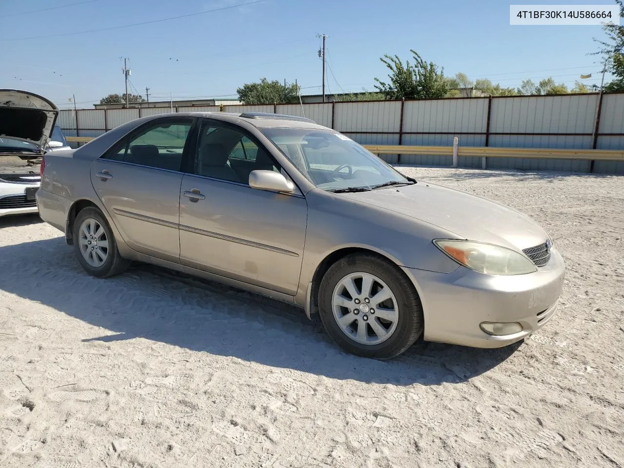 2004 Toyota Camry Le VIN: 4T1BF30K14U586664 Lot: 74350304