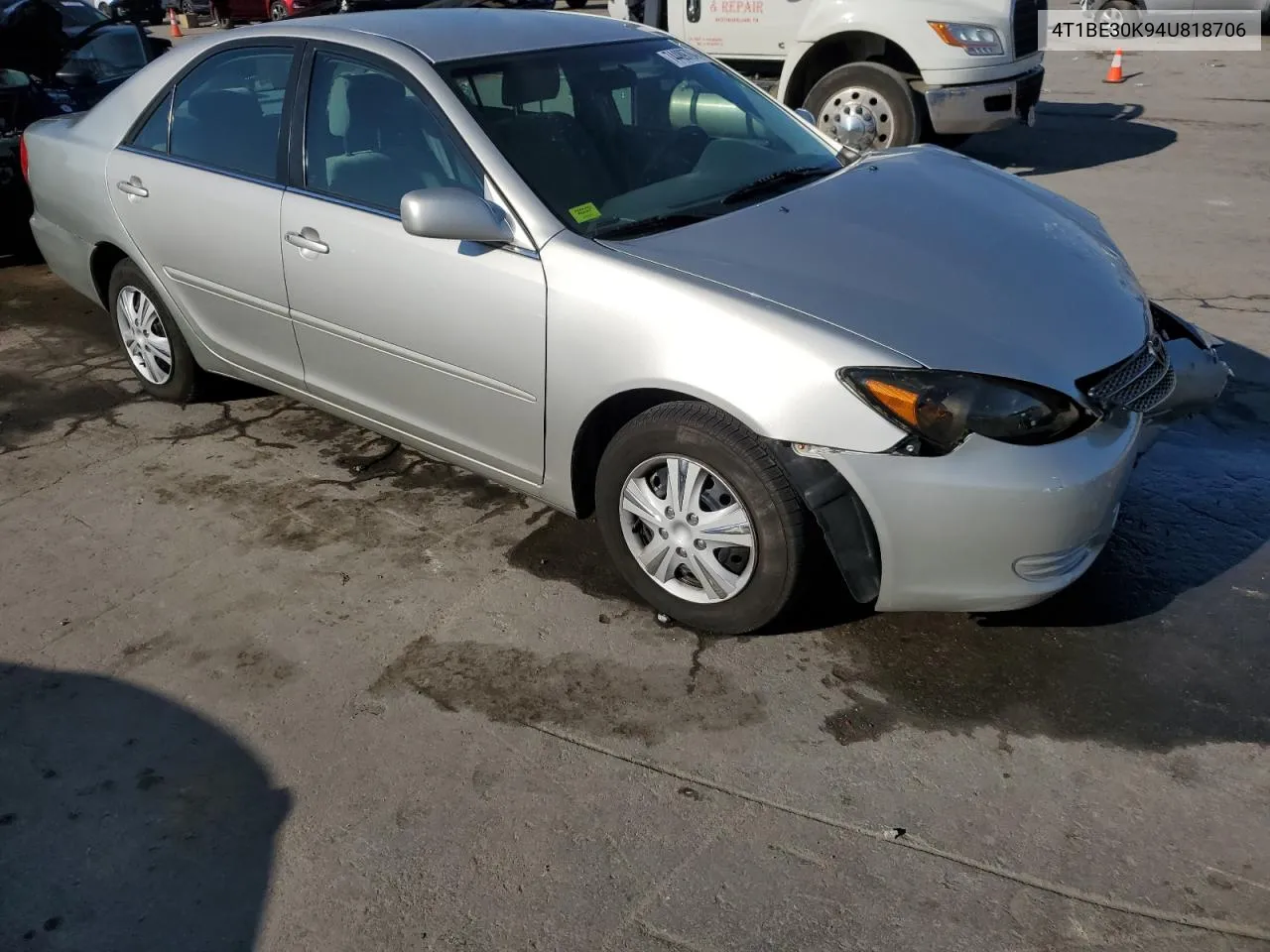 2004 Toyota Camry Le VIN: 4T1BE30K94U818706 Lot: 74489784