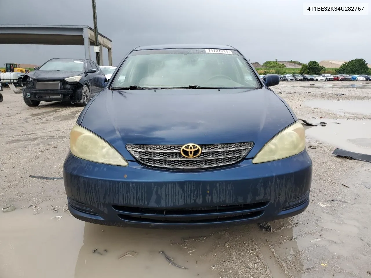 2004 Toyota Camry Le VIN: 4T1BE32K34U282767 Lot: 74707914