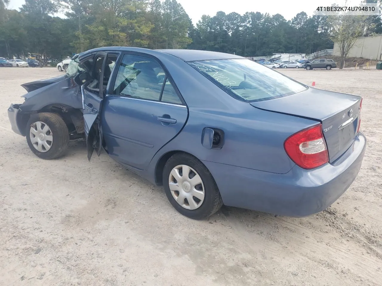 2004 Toyota Camry Le VIN: 4T1BE32K74U794810 Lot: 74731714