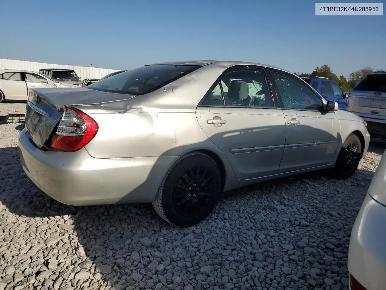 2004 Toyota Camry Le VIN: 4T1BE32K44U285953 Lot: 74754064