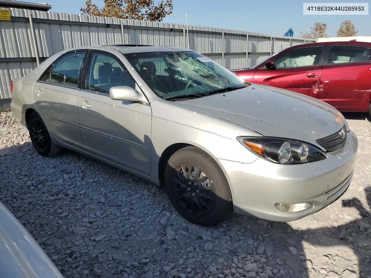 2004 Toyota Camry Le VIN: 4T1BE32K44U285953 Lot: 74754064