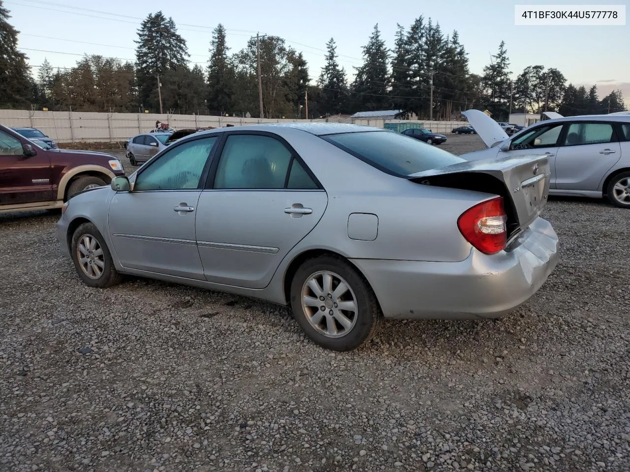 2004 Toyota Camry Le VIN: 4T1BF30K44U577778 Lot: 74992964