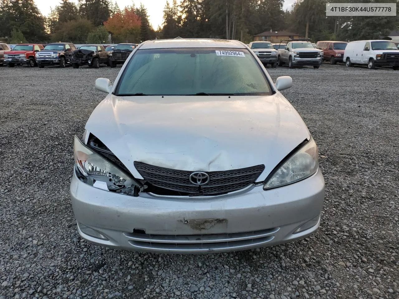 2004 Toyota Camry Le VIN: 4T1BF30K44U577778 Lot: 74992964