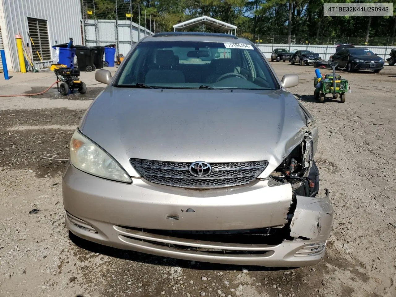 2004 Toyota Camry Le VIN: 4T1BE32K44U290943 Lot: 75194494