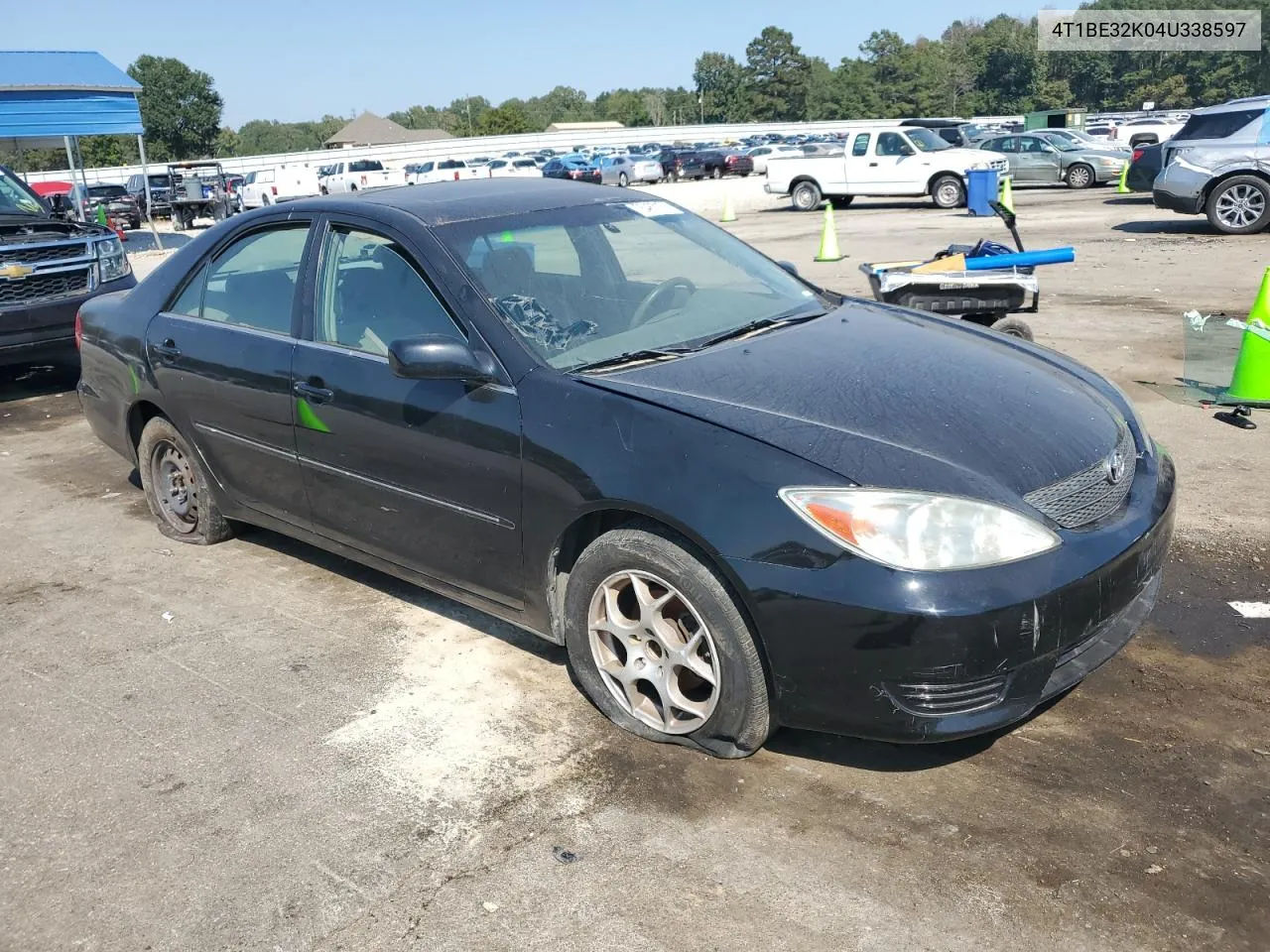 2004 Toyota Camry Le VIN: 4T1BE32K04U338597 Lot: 75487174