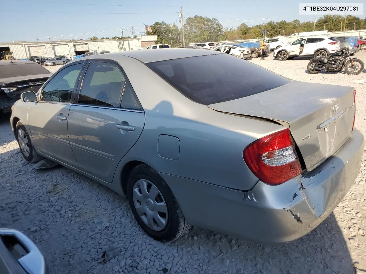 2004 Toyota Camry Le VIN: 4T1BE32K04U297081 Lot: 75555034