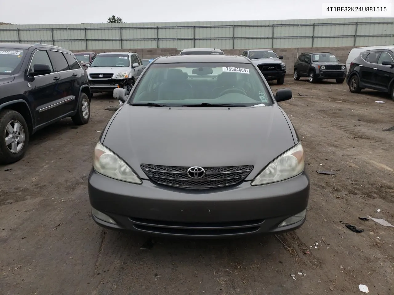 2004 Toyota Camry Le VIN: 4T1BE32K24U881515 Lot: 75564684