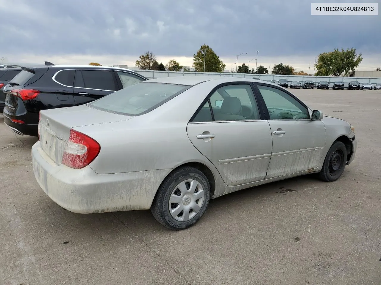 2004 Toyota Camry Le VIN: 4T1BE32K04U824813 Lot: 75567064