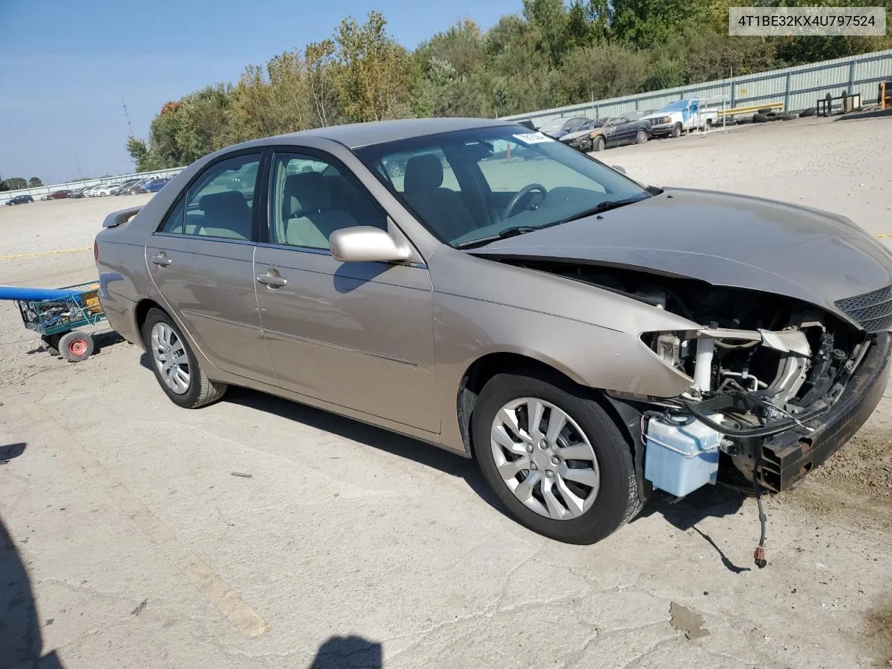 2004 Toyota Camry Le VIN: 4T1BE32KX4U797524 Lot: 75616384