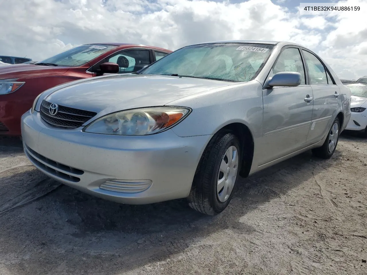 4T1BE32K94U886159 2004 Toyota Camry Le